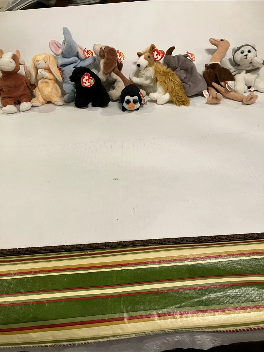Ty Beanie Babies  (11) Assorted Plush Lot - Black, White, Brown, Gray, Blue,